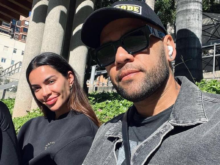 Joana Sanz se pronuncia sobre su relación con Dani Alves: Así disfruta sus vacaciones