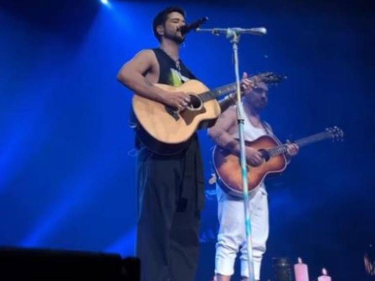 Los looks de Camilo durante los conciertos de su gira “De adentro pa afuera”