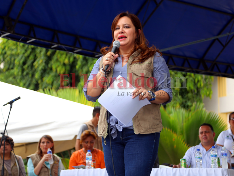 “Fue amor a primera vista”: Ana García, la fiel esposa del expresidente Hernández