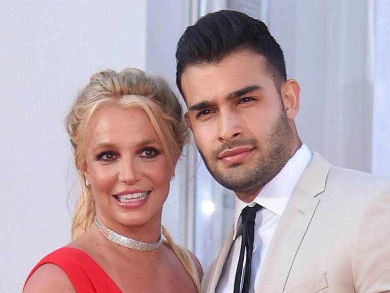 Actores, cantantes, bailarines, y modelos, los romances fallidos de Britney Spears