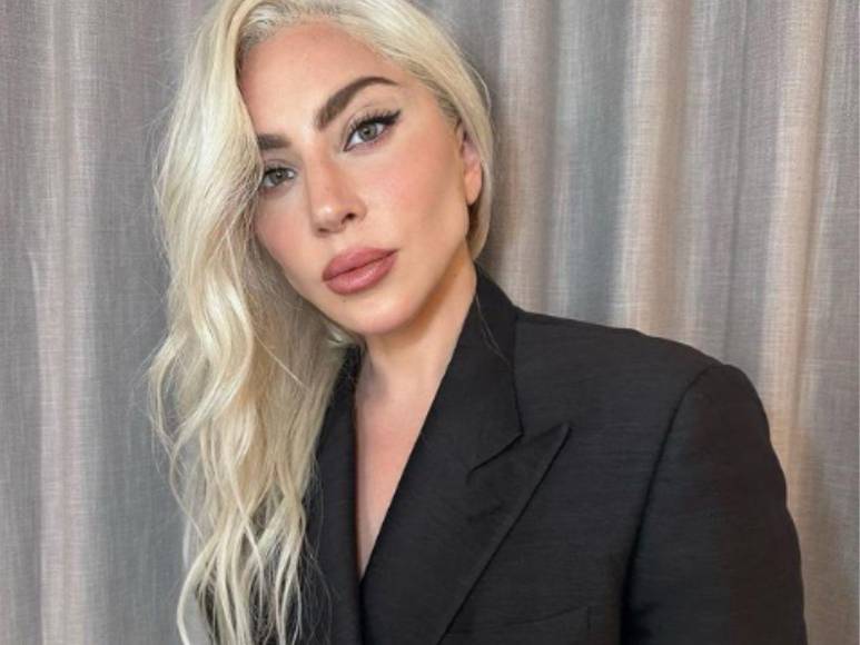 Desde Lady Gaga hasta Jackman: 20 famosos con enfermedades crónicas o raras