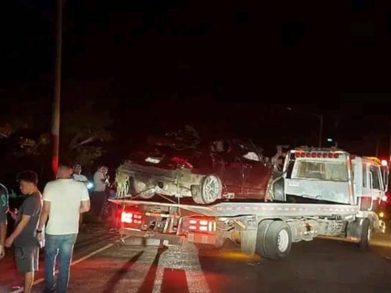 Carro quedó en chatarra: impactantes imágenes de accidente en Catacamas, Olancho