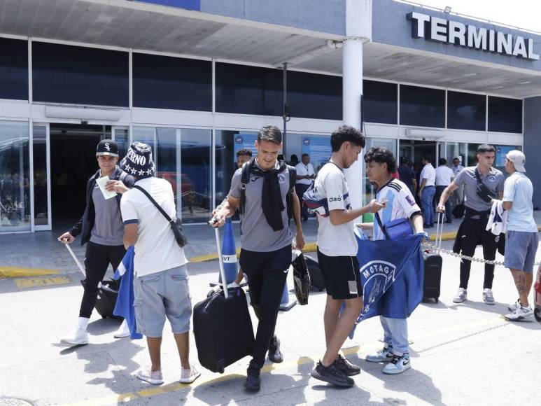 Afición recibe a Motagua tras eliminar al campeón Pachuca de la Champions de Concacaf