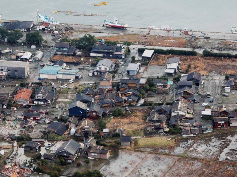 Imágenes del terremoto en Japón, que cobró la vida de al menos 55 personas