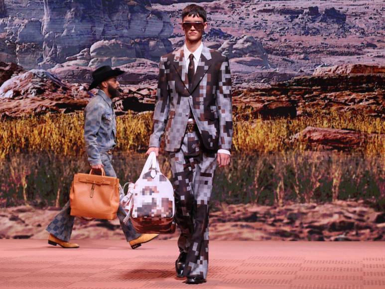 Pharrell Williams lleva a Louis Vuitton al lejano Oeste