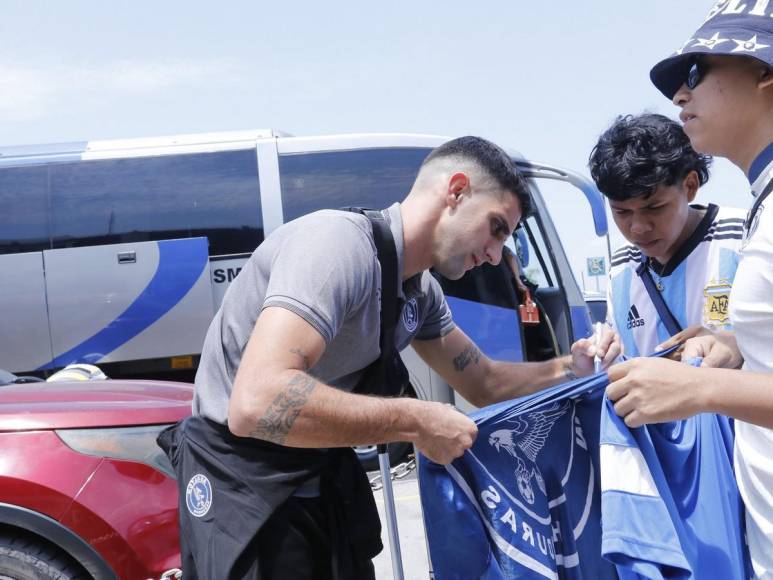 Afición recibe a Motagua tras eliminar al campeón Pachuca de la Champions de Concacaf