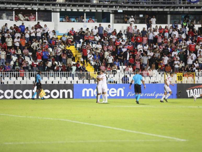 Olimpia arrasa tranquilamente contra el CAI ganando 3-0 en la Copa Centroamericana