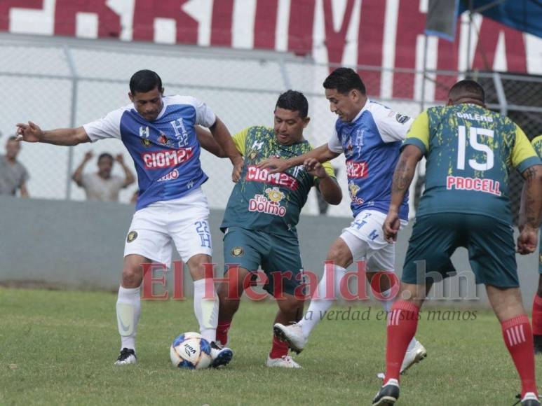 Entre risas y ambiente amigable: así se realizó el juego de Leyendas de Honduras en El Progreso