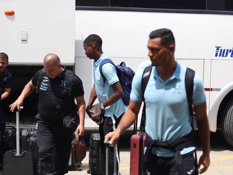 Así fue la salida de la Selección de Honduras hacia República Dominicana