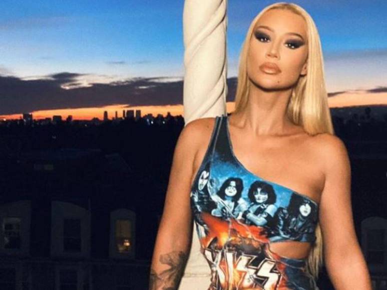 Iggy Azalea, de limpiar pisos a ser una competencia fuerte de Nicki Minaj