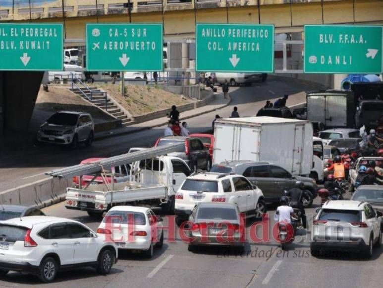 Las 25 imágenes que dejó el paro de transporte en Honduras