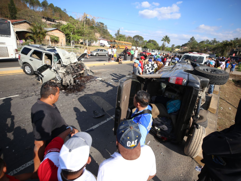 Madre y líder: así era Yeni Reyes, pastora que murió en accidente en la CA-5