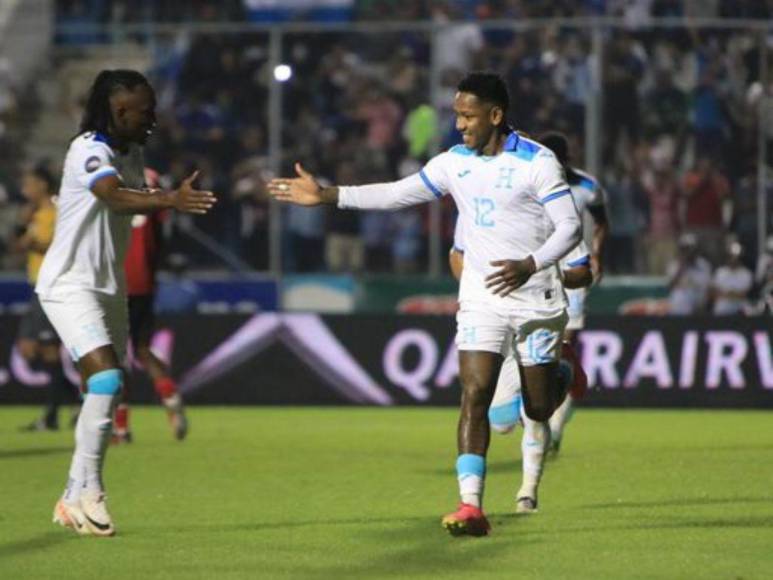 ¡No se vio en TV! Apoyo de la afición, festejos y contundente goleada de Honduras ante Cuba