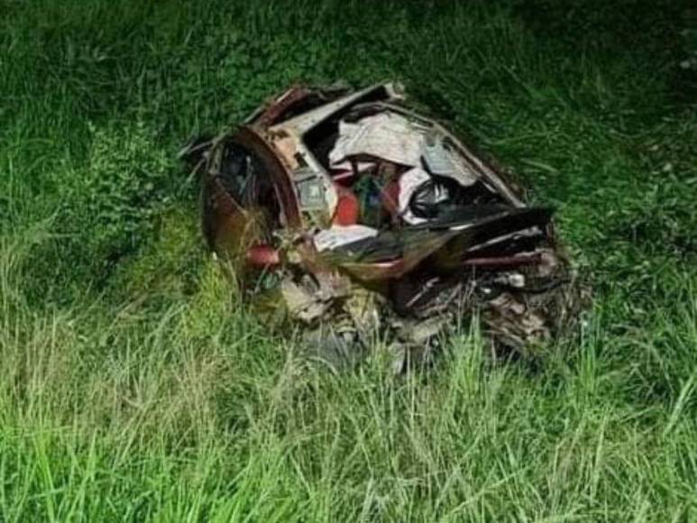 Carro quedó en chatarra: impactantes imágenes de accidente en Catacamas, Olancho