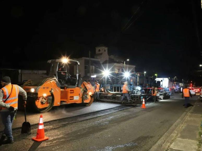 El dragón, la máquina que pavimentará varios puntos del Distrito Central