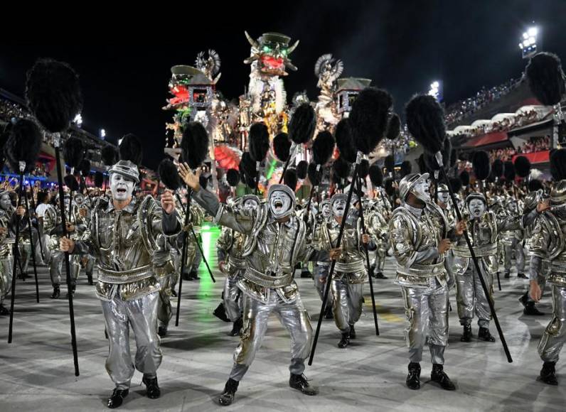 Las impresionantes imágenes que dejó el carnaval de Río de Janeiro