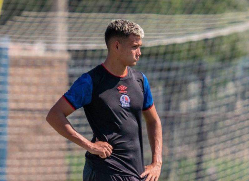 ¡Dos bajas! El 11 titular del Olimpia para juego ante Águila de El Salvador