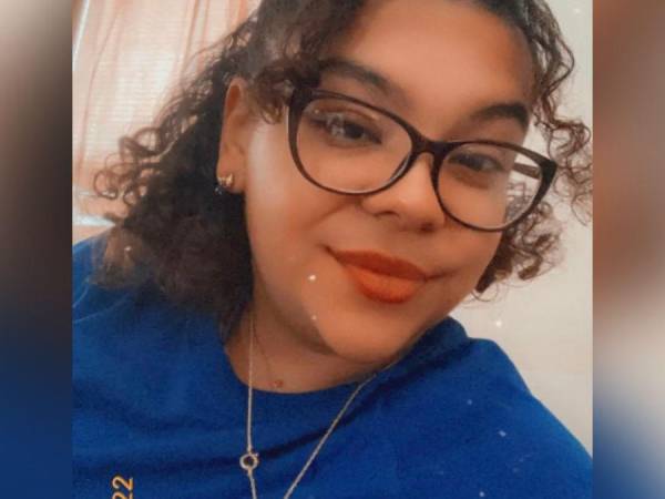 Karol Mejía, una migrante venezolana de 22 años de edad, fue hallada muerta en el Super 8 Motel en Carlstadt, una ciudad a unas 13 millas de Newark, Nueva Jersey. Esto es lo que se sabe de su caso.