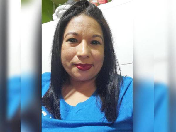 Su rostro era muy conocido en la zona norte de Honduras, pues destacó como defensora de los derechos laborales de sus compañeros maquiladores. Lamentablemente, ella y su hijo fueron víctimas de una nueva masacre registrada la noche del sábado en un billar de Choloma, Cortés.