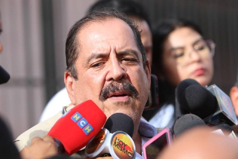 Carlos Zelaya al salir de la Atic confirma que se reunió con narcos