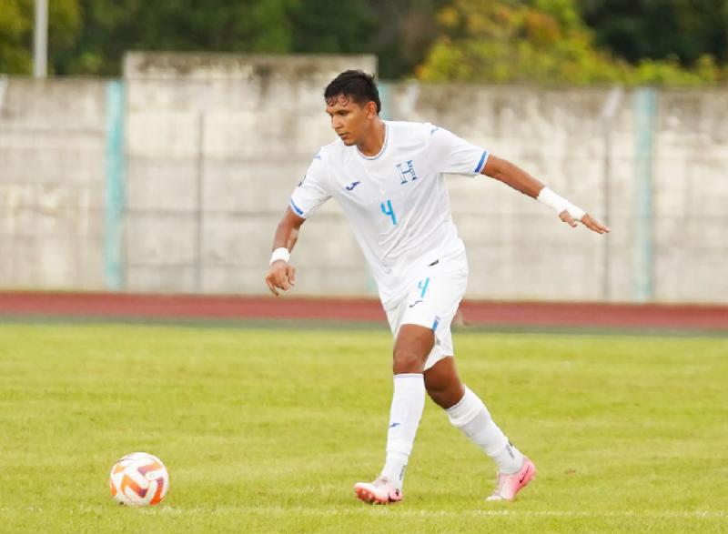 ¡Con sorpresas! Así sería la convocatoria de Honduras para partidos ante México