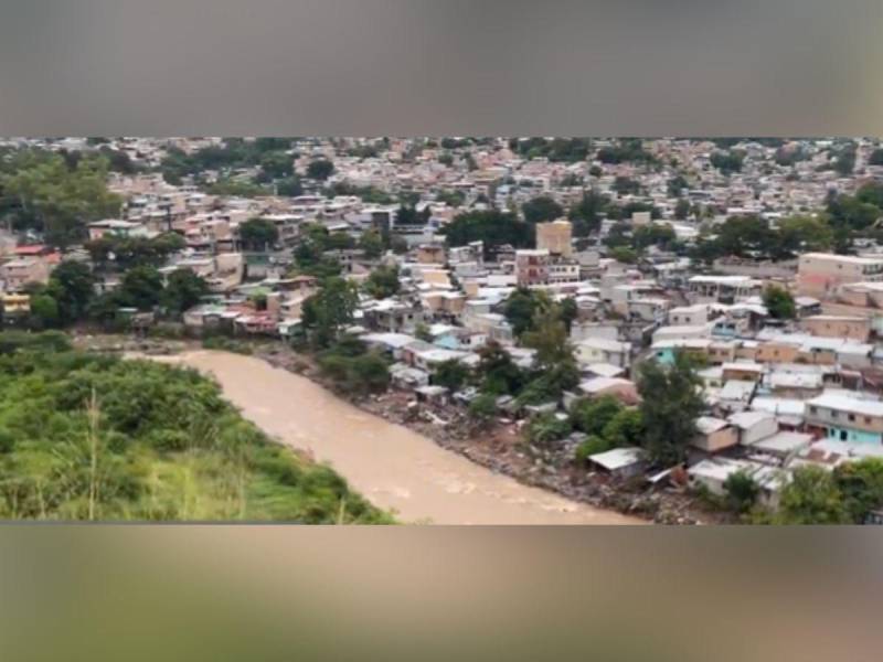 Algunas viviendas de la colonia Betania sufrieron inundaciones.