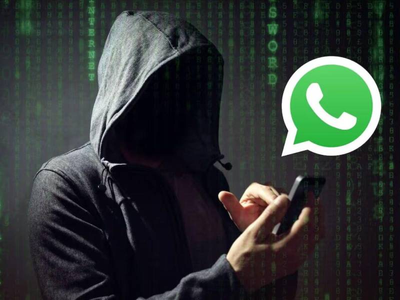 Con robo de información y con el engaño de “venta de dólares” miembros de estructura criminal estafaban a varios hondureños. Los estafadores lograban hackear varias cuentas de la plataforma Whatsapp y le escribían a sus contactos con el fin que estos les depositaran importantes sumas de dinero. A continuación la manera en como la red estafa.