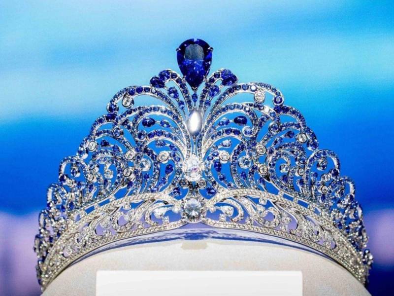 Esta tiara, que quedará para la historia a partir de esta edición, tiene un valor aproximado de 5.3 millones de dólares.