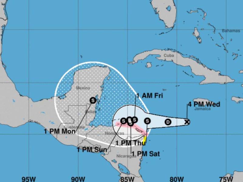 El fenómeno hizo destrozos en Honduras hasta salir hacia Belice.