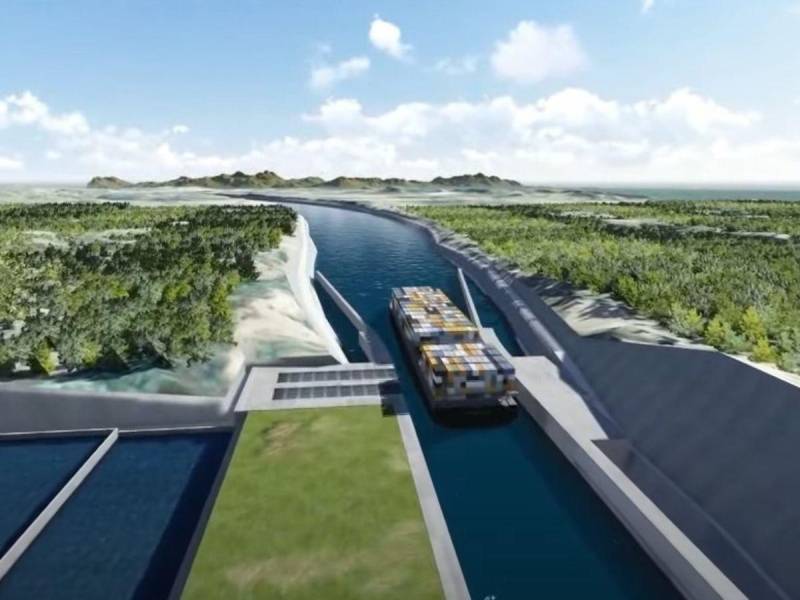 Mientras Nicaragua pretende hacer un canal tres veces más grande que el de Panamá, Honduras promueve la construcción del tren interoceánico. Expertos dicen que si Honduras pone en marcha el proyecto antes que el país vecino, llevaría ventaja. Estos son los 15 datos que debes saber de ambos proyectos.