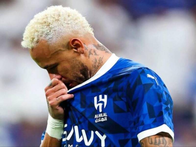 Neymar se volvió a lesionar con el Al Hilal y podría salir en enero del club.