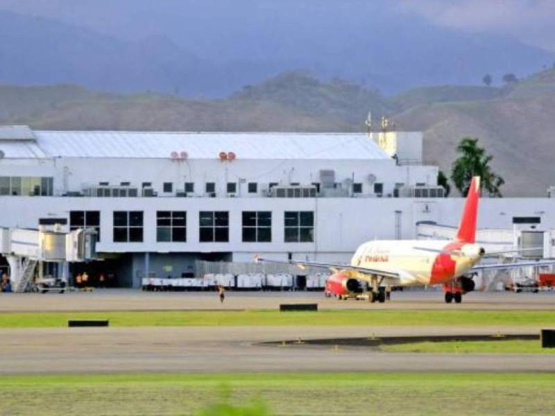 El aeropuerto Ramón Villeda Morales de La Lima, Cortés, sigue empoderado con el tráfico aéreo en Honduras.