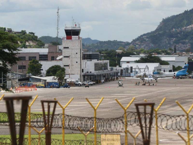 Toncontín dejó de operar vuelos de más de 30 pasajeros. Desde este aeródromo solo salen vuelos locales.