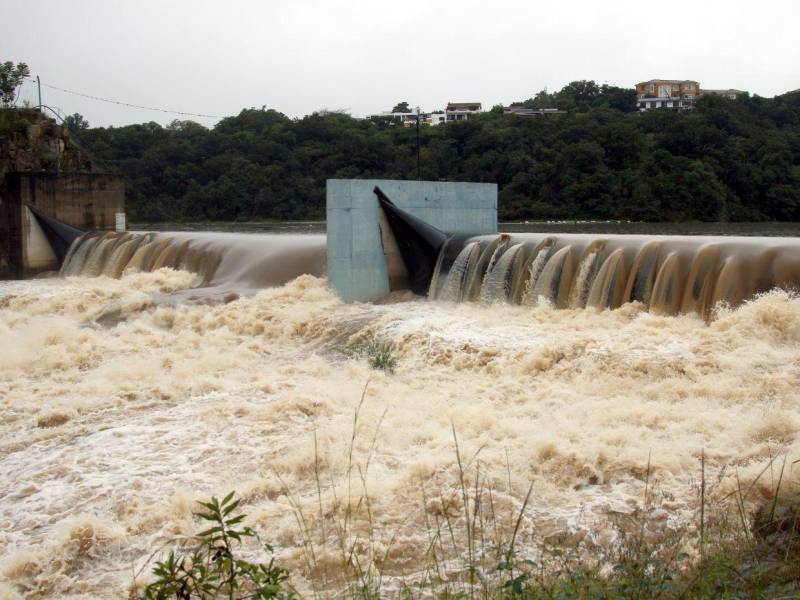 La represa Los Laureles reporta su nivel máximo, misma situación en la represa La Concepción.