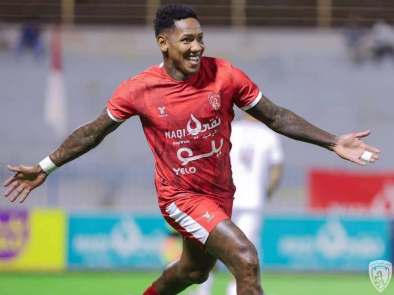 Romell Quioto vive un gran momento en el fútbol de Arabia Saudita con el Al-Arabi SC, donde llevas nueve goles.