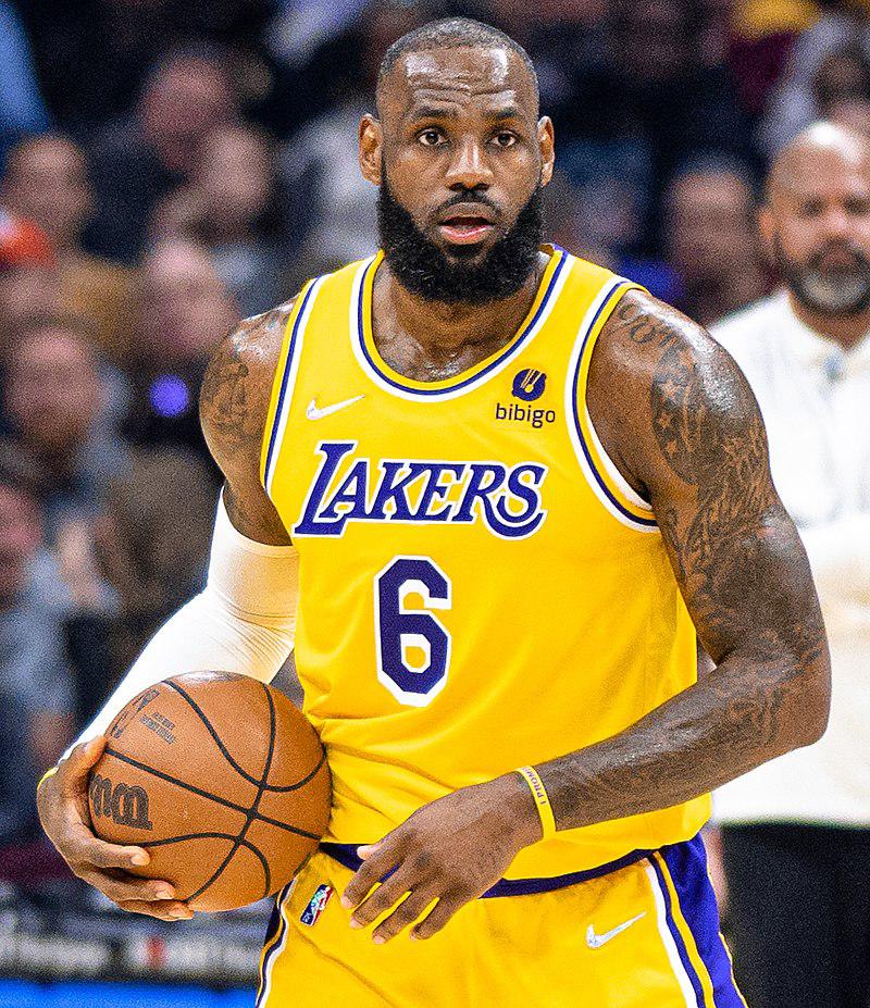 LeBron James es el rey: Top 5 jugadores mejores pagados de la NBA y sus lujos