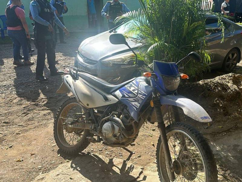 Motocicleta en la que habrían cometido el crimen.