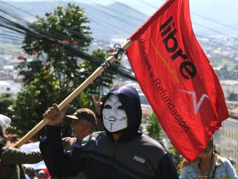 Los colectivos de libre son una versión de los grupos de los grupos de choque que operan en Nicaragua y Venezuela.