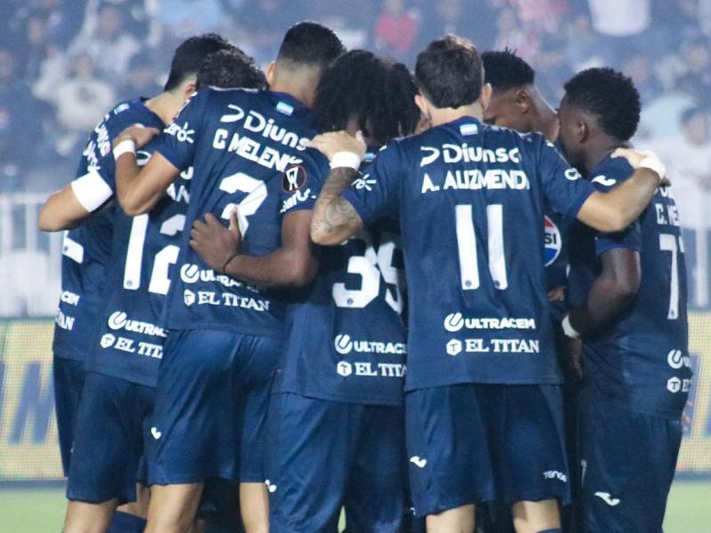 Diego Vázquez y Motagua llegan a El Salvador con una ventaja de 2-0 y están a un paso de clasificar a la Copa de Campeones de Concacaf 2025. Este 11 se perfila en el azul.