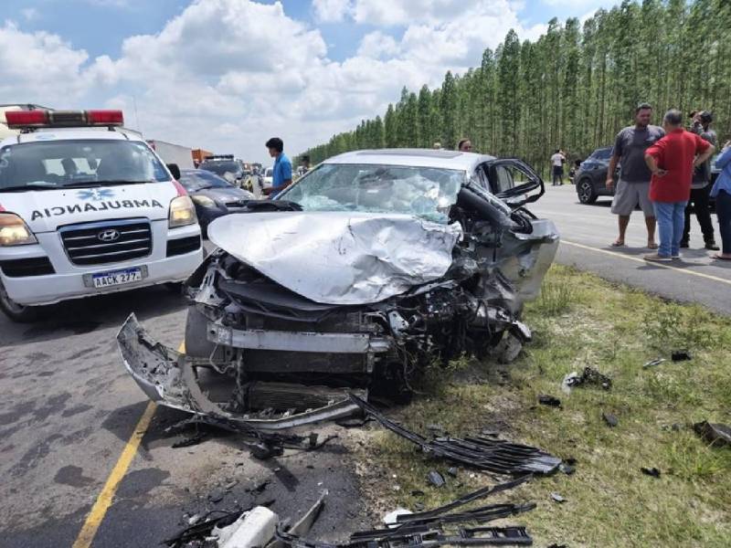 Lo que comenzaba con emoción, terminó en tragedia para 4 seguidores de Racing que se trasladaban hacia Paraguay para presenciar la final de la Copa Libertadores entre su equipo y el Cruzeiro de Brasil.