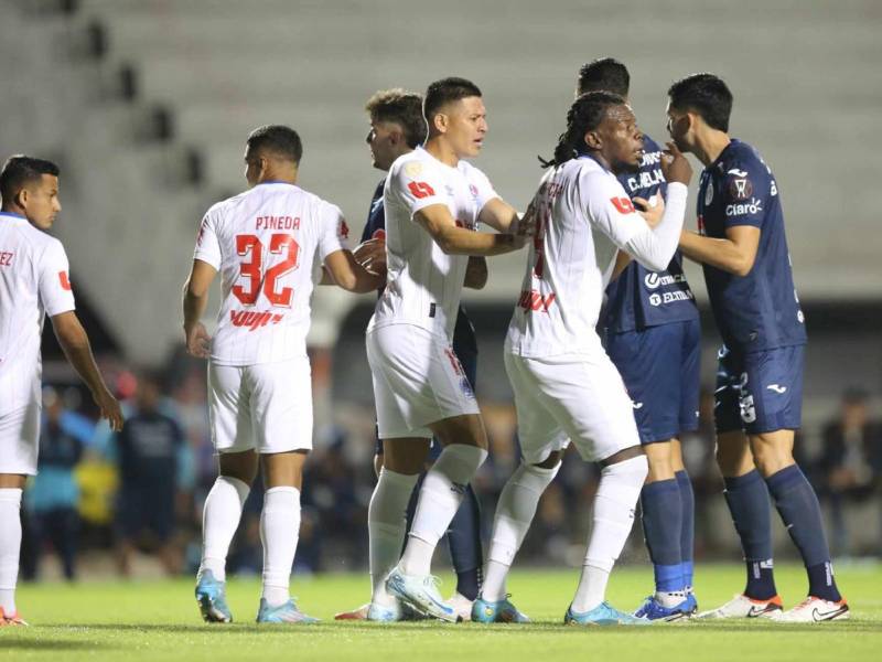 Motagua y Olimpia empatan 1-1 en derbi capitalino en la jornada 13.