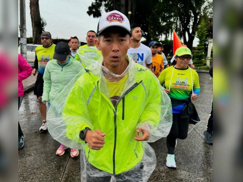 Shin Fujiyama llega a Quetzaltenango, Guatemala, en medio del cariño de la gente