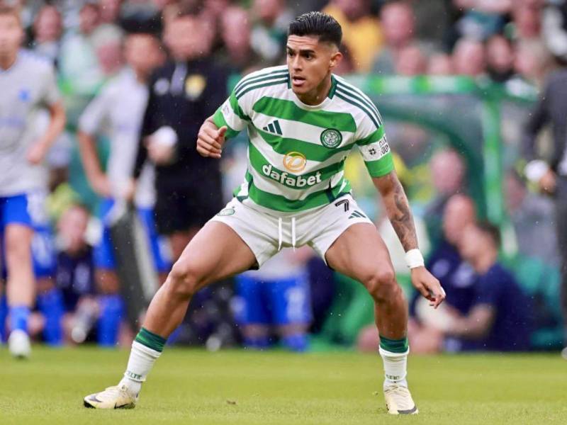 Luis Palma apenas registra 41 minutos con Celtic en la actual temporada por Liga de Escocia.