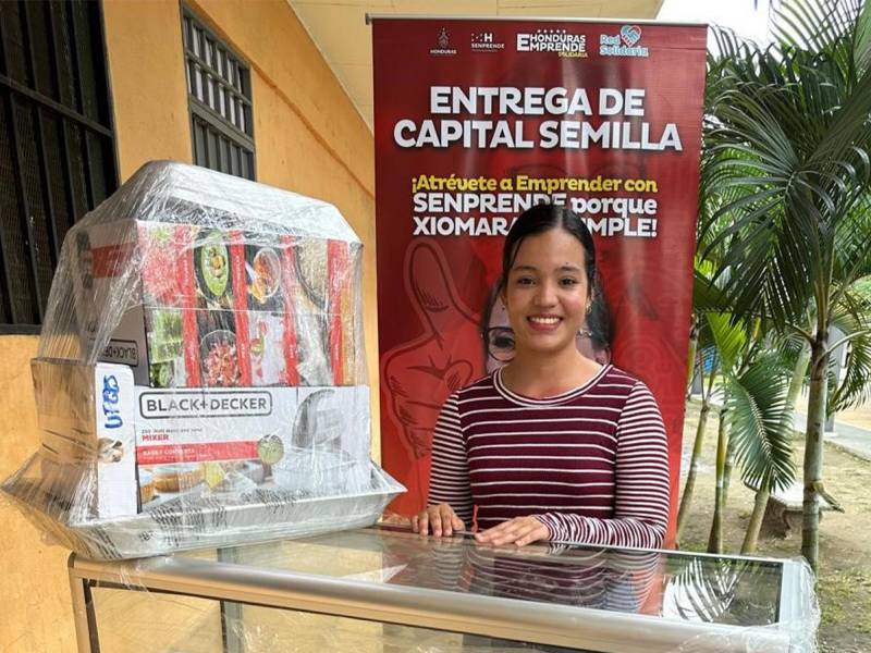 Katherine Zambrano ya comenzó su emprendimiento de postres.