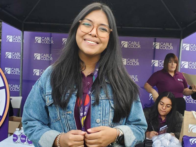 Cesia Mejía, Especialista de marca de Cable Color.