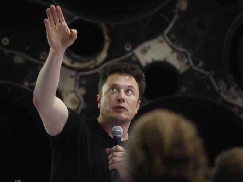 Elon Musk, conocido por liderar empresas innovadoras como Tesla y SpaceX, amplía su influencia al ámbito educativo con la creación de Ad Astra, una escuela privada ubicada en Bastrop, Texas.