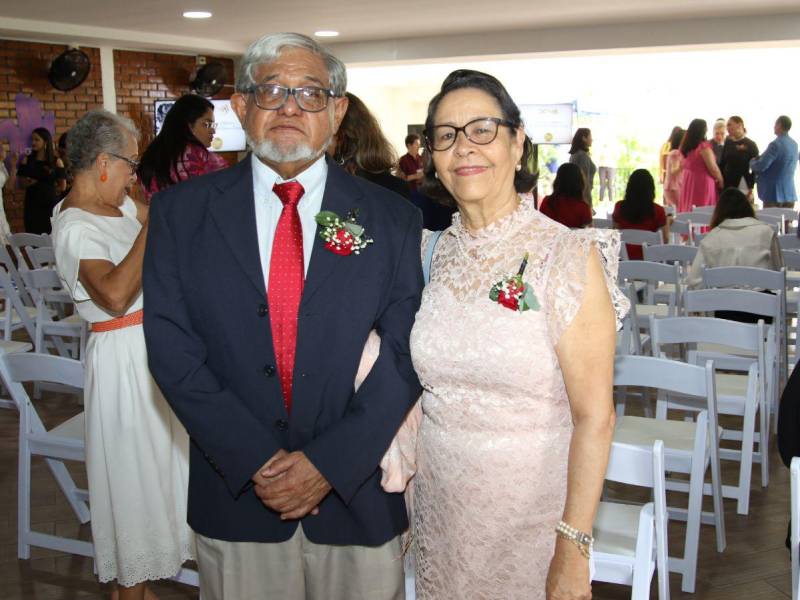 Carlos Gustavo y Ermelinda Villela.