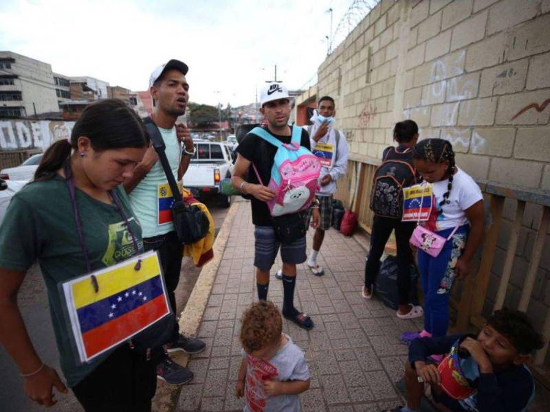 La cantidad de venezolanos en las calles de Honduras podría incrementar con las deportaciones de estas personas desde Estados Unidos, pues llegarían a territorio nacional como “Tercer país seguro”.