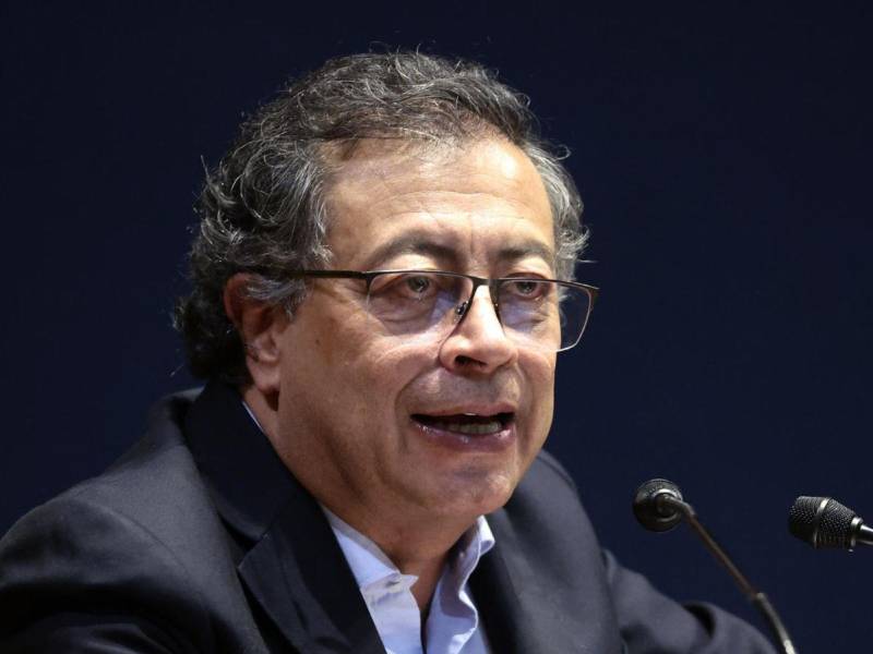 Gustavo Petro: Claudia Sheinbaum colaboró con guerrilla colombiana del M-19