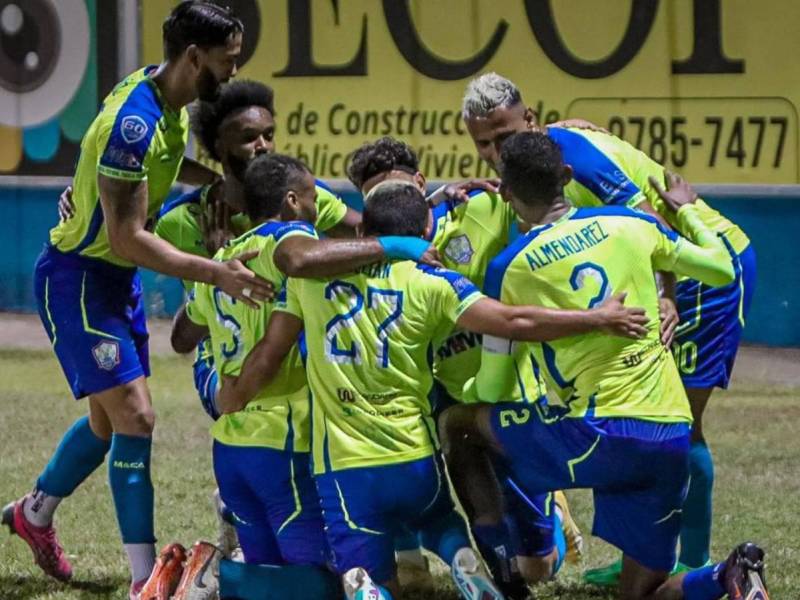 Olancho FC gusta y golea a los Lobos de la UPNFM en el Brevé